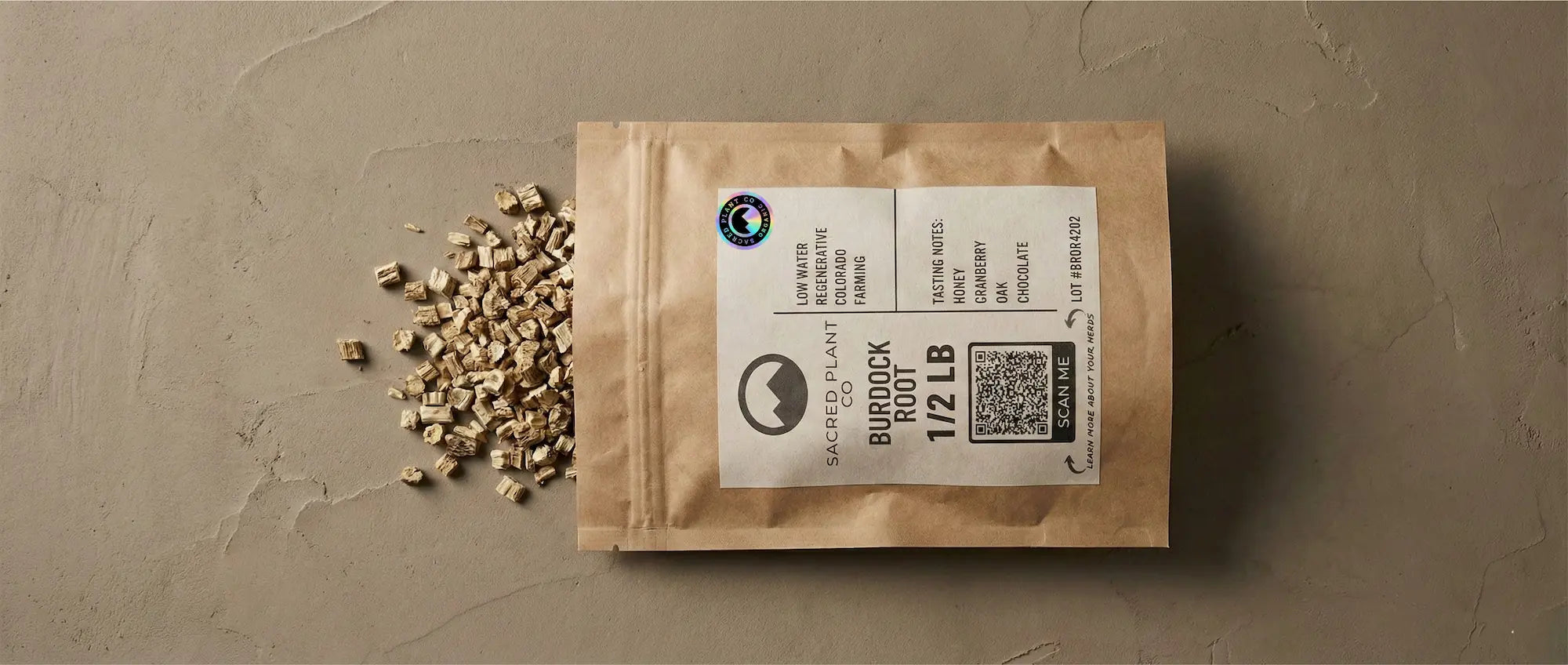 Premium cut and sifted burdock root showing clean snap texture and light color, indicating proper low-temperature drying and high inulin retention.